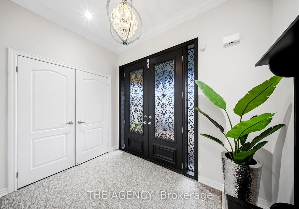 36-zoran-lane-vaughan-ontario-n13250238