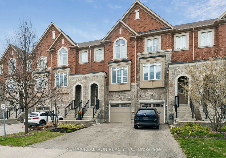 216-appleton-court-newmarket-ontario-n13301168