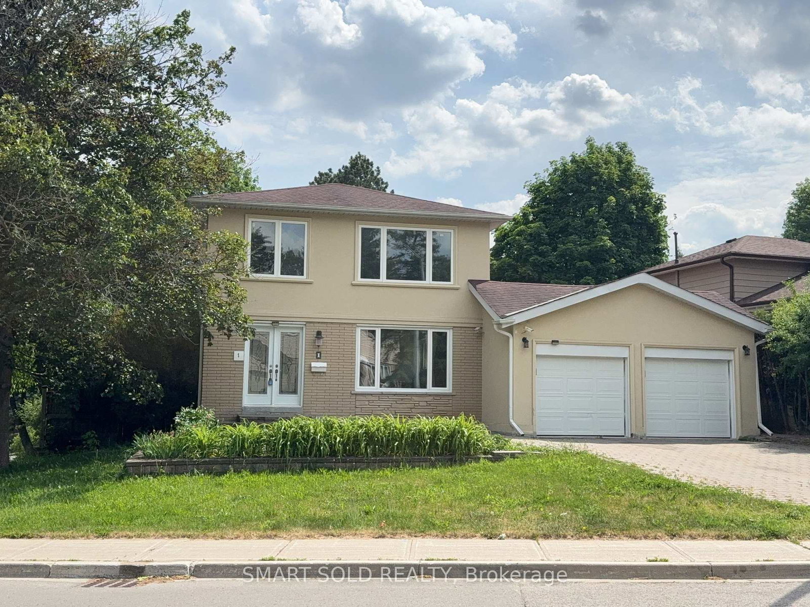 1-hammond-drive-aurora-ontario-n13331620