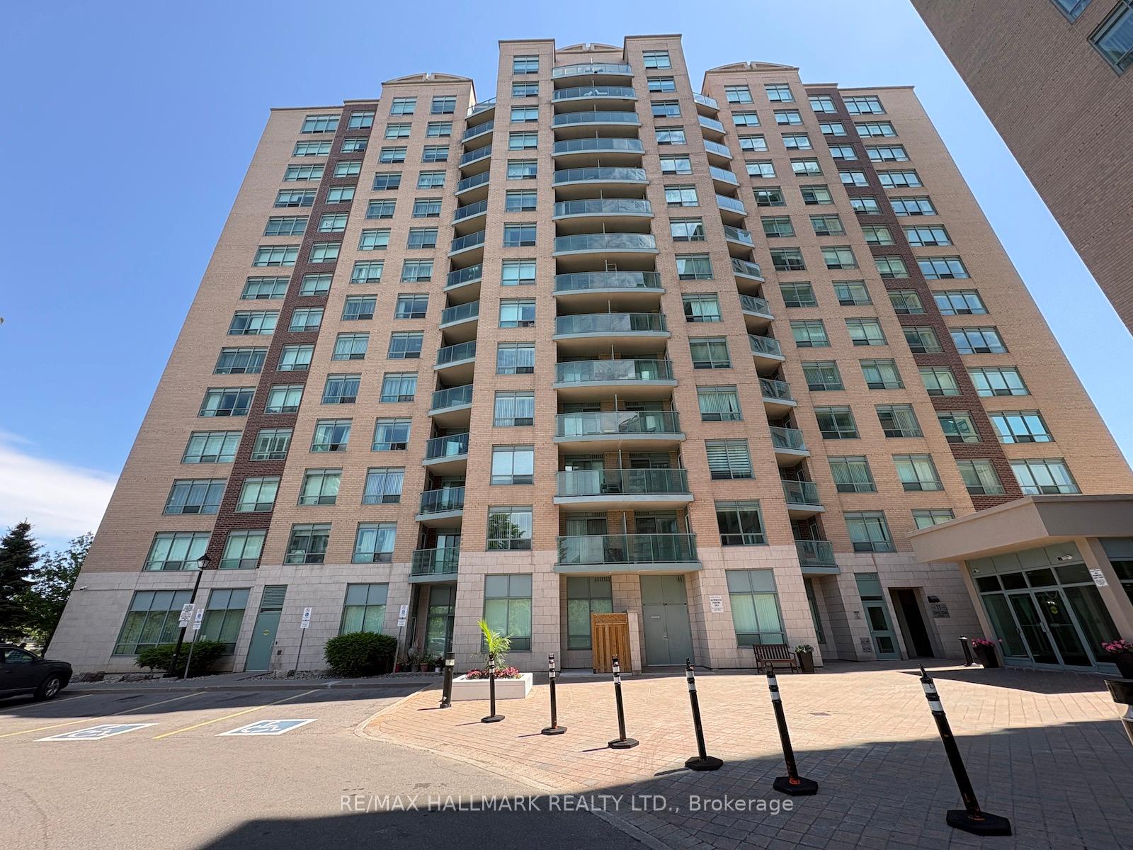 11-oneida-crescent-richmond-hill-ontario-n13410068
