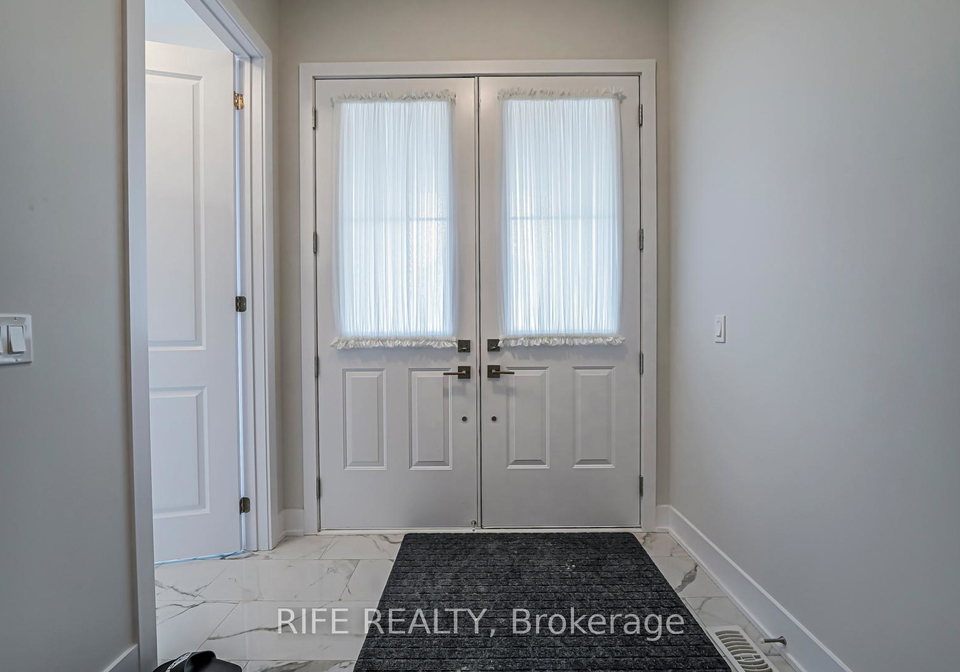 177-sikura-circle-aurora-ontario-n13410366