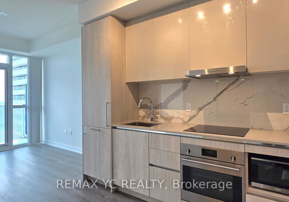 225-commerce-street-vaughan-ontario-n13410498