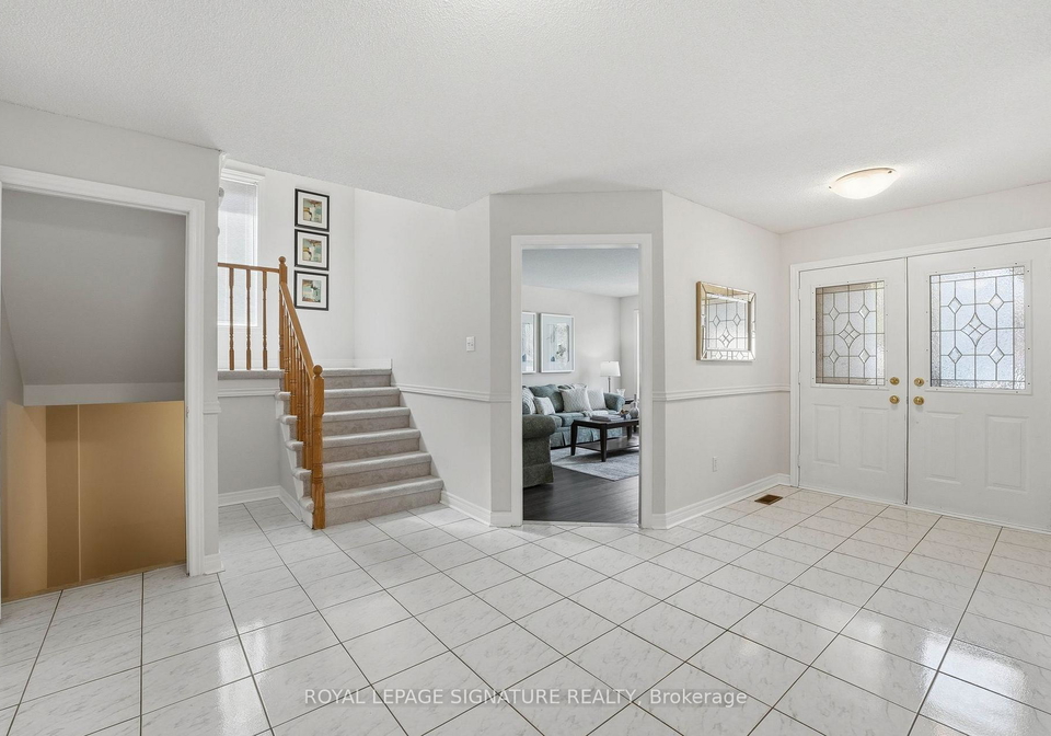 390-binns-avenue-newmarket-ontario-n13410594