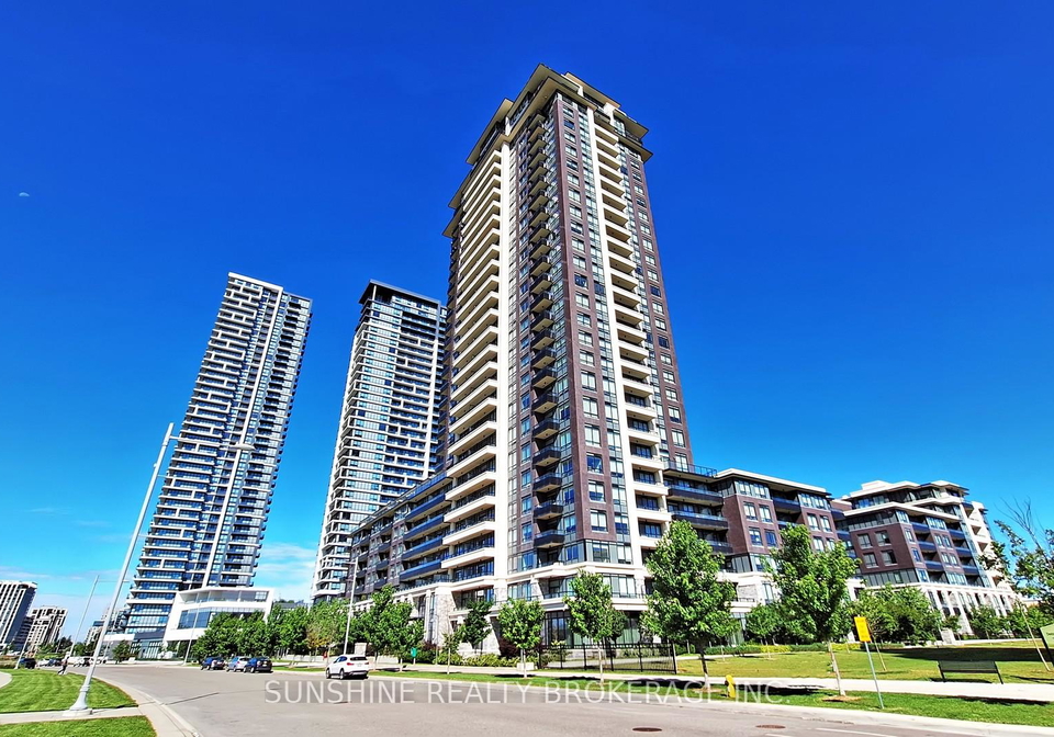 15-water-walk-drive-markham-ontario-n13410736