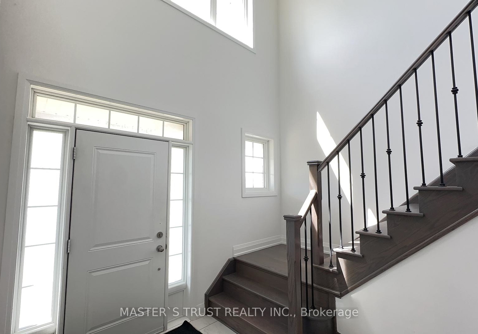 102-frank-kelly-drive-east-gwillimbury-ontario-n13410758