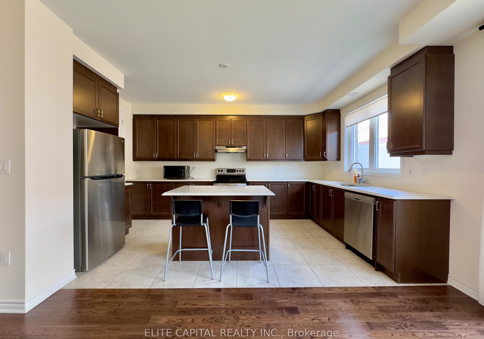 78-william-f-bell-parkway-richmond-hill-ontario-n13411626