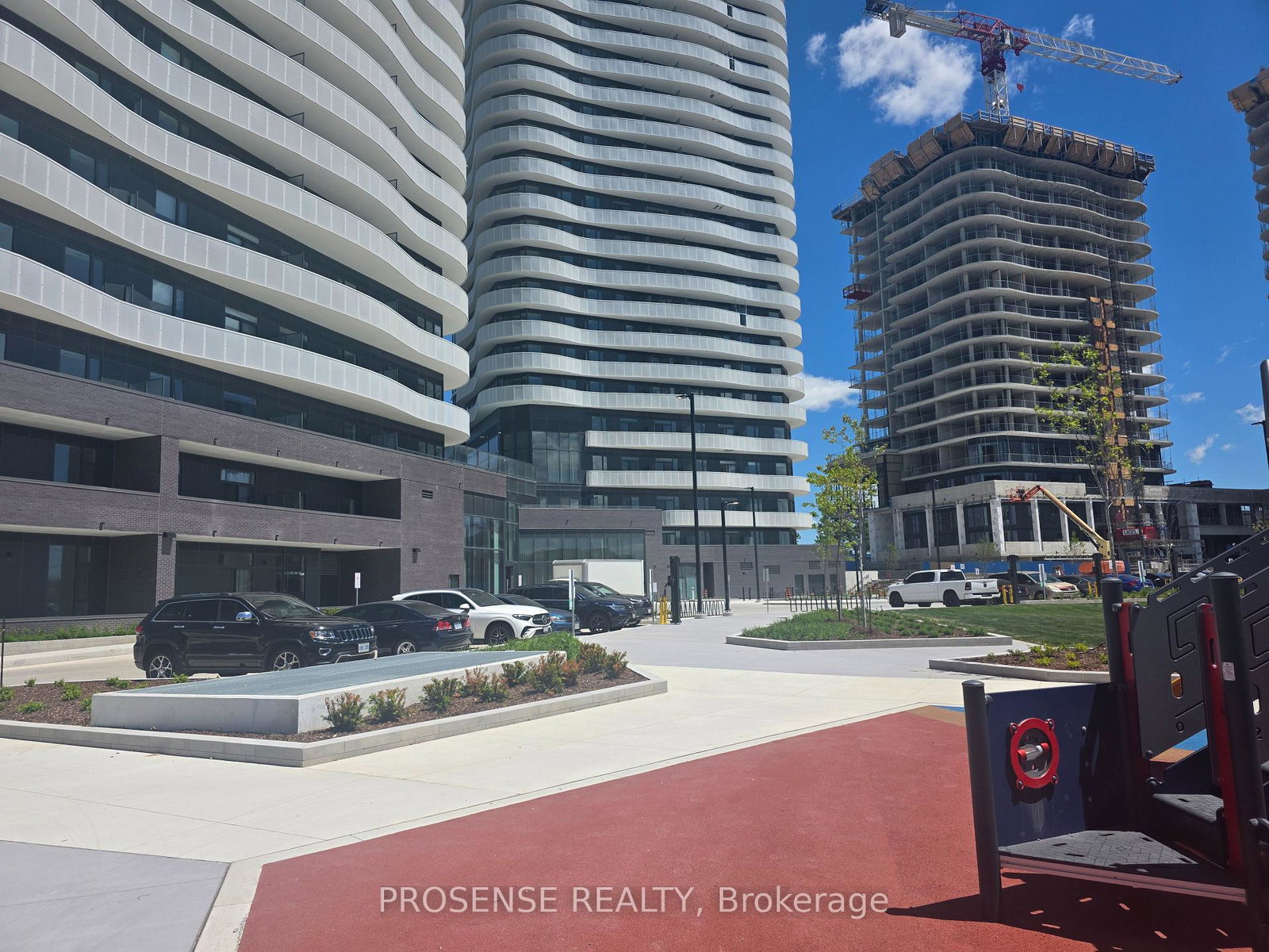 10-flavelle-trail-vaughan-ontario-n13411654