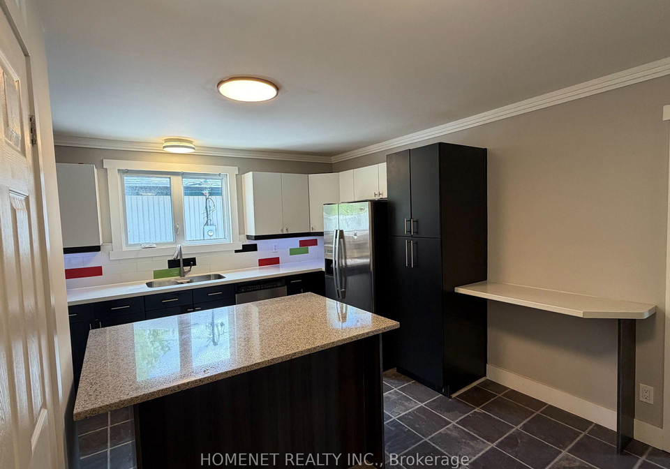 57-howard-road-newmarket-ontario-n13411660