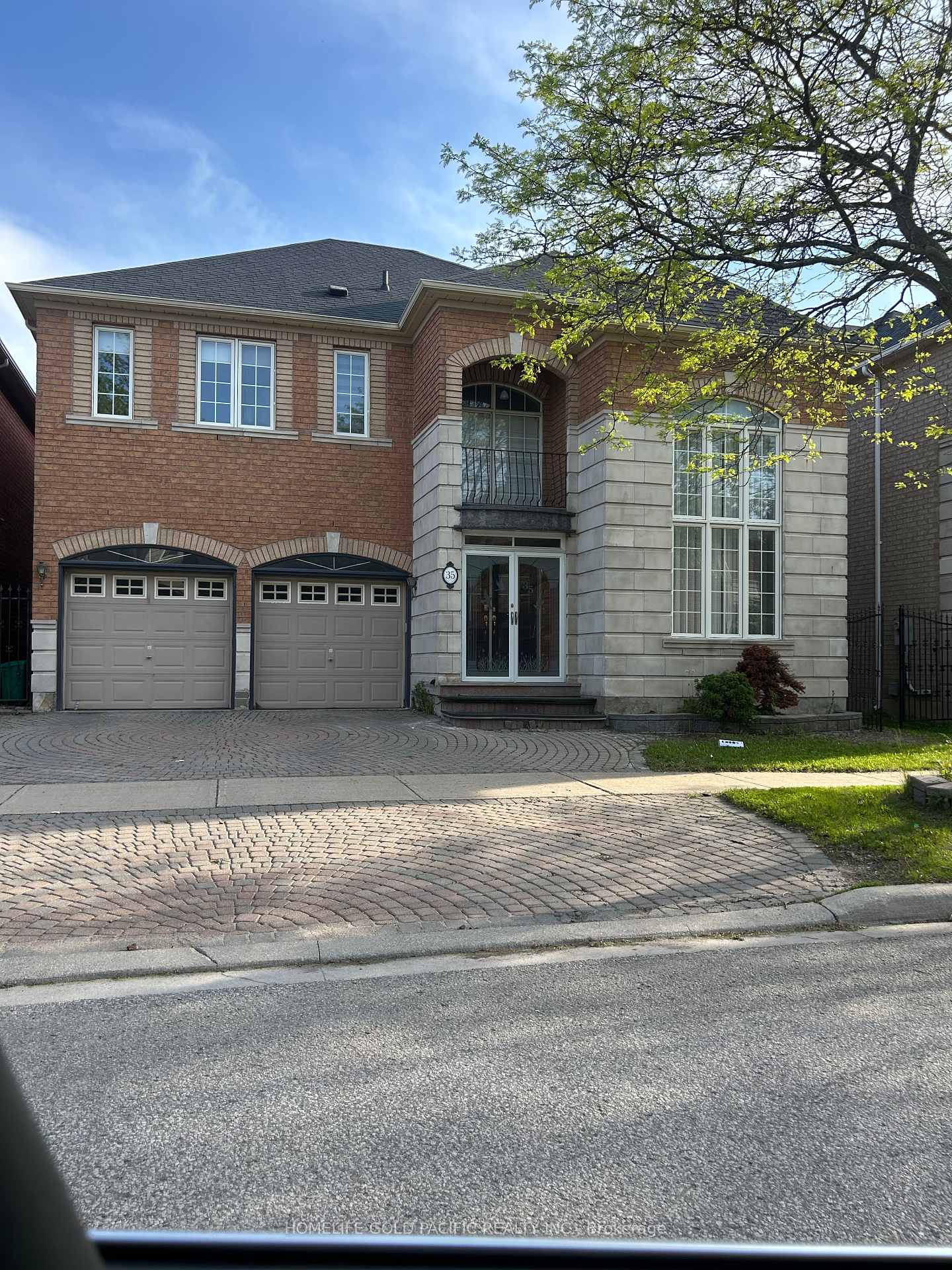35-gemini-crescent-richmond-hill-ontario-n13412172