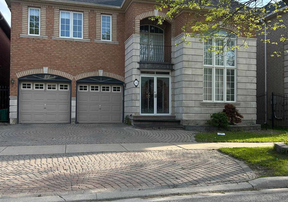 35-gemini-crescent-richmond-hill-ontario-n13412172