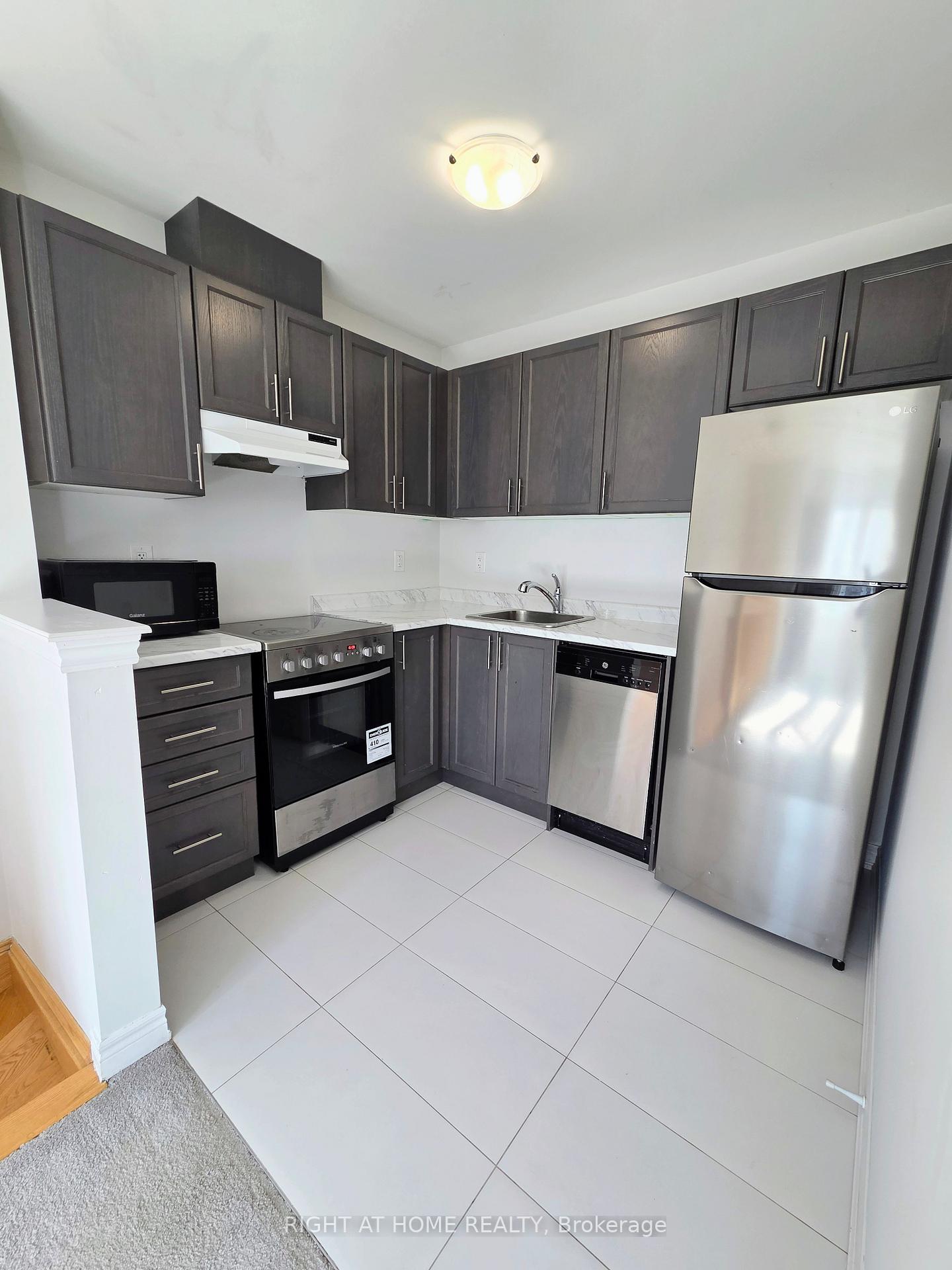 9-waterleaf-road-markham-ontario-n13412240