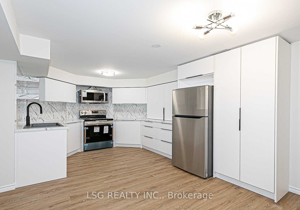 25-briardale-place-aurora-ontario-n13412290