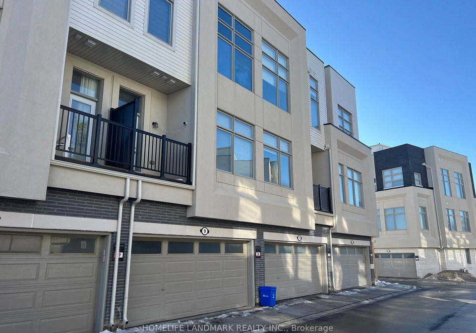 9-alan-francis-lane-markham-ontario-n13412320