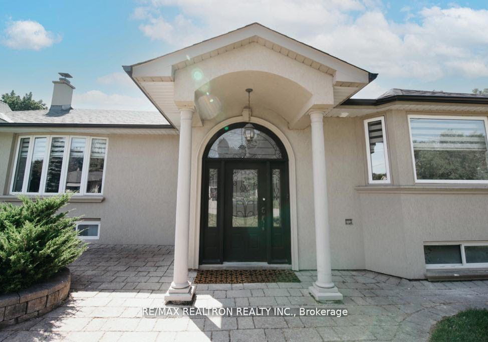 31-goodman-main-floor-crescent-vaughan-ontario-n13412404