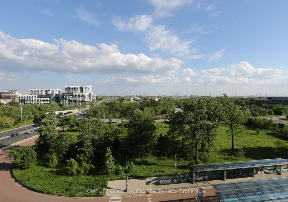 8-cedarland-drive-markham-ontario-n13412570