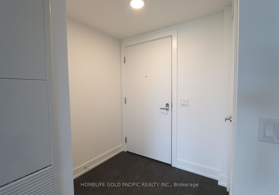 8-cedarland-drive-markham-ontario-n13412570