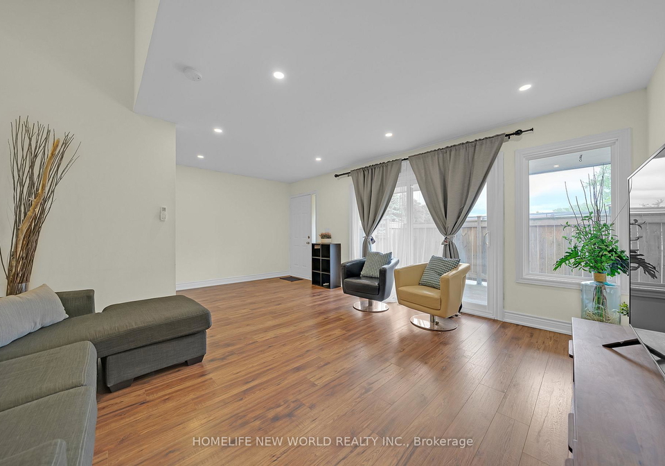 38-springfair-avenue-aurora-ontario-n13412722