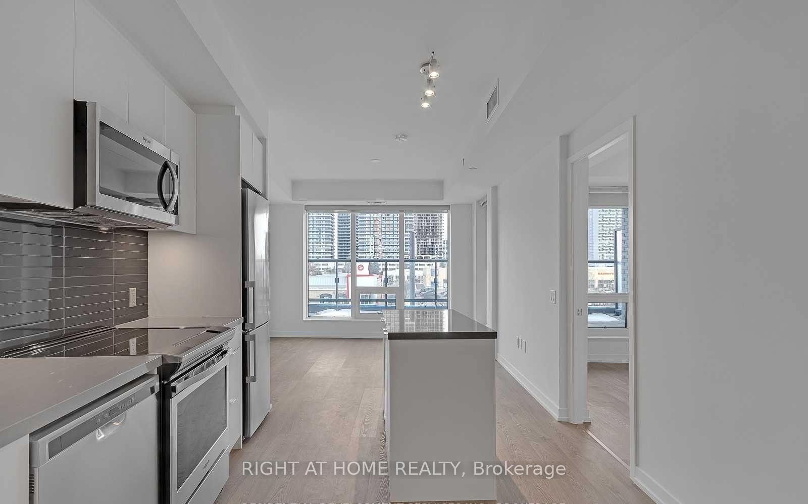 8868-yonge-street-richmond-hill-ontario-n13412734