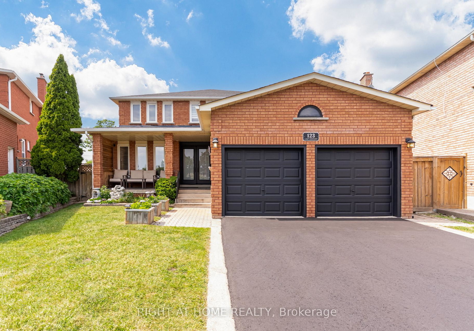 123-lamp-crescent-vaughan-ontario-n13412770