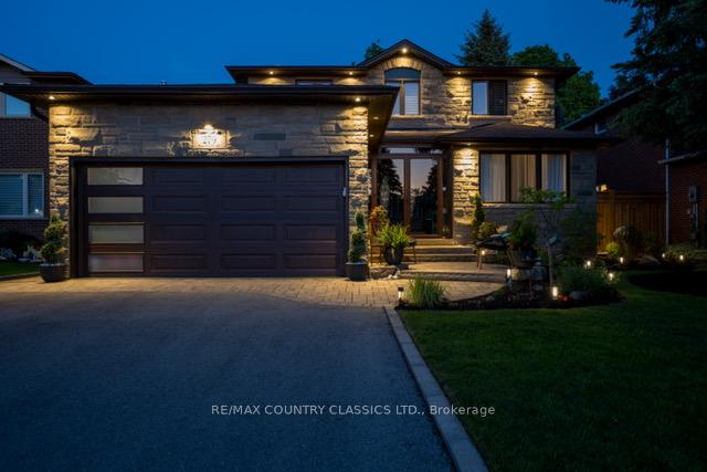 279-manchester-drive-newmarket-ontario-n13412796