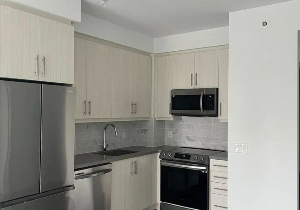 105-oneida-crescent-richmond-hill-ontario-n13412932