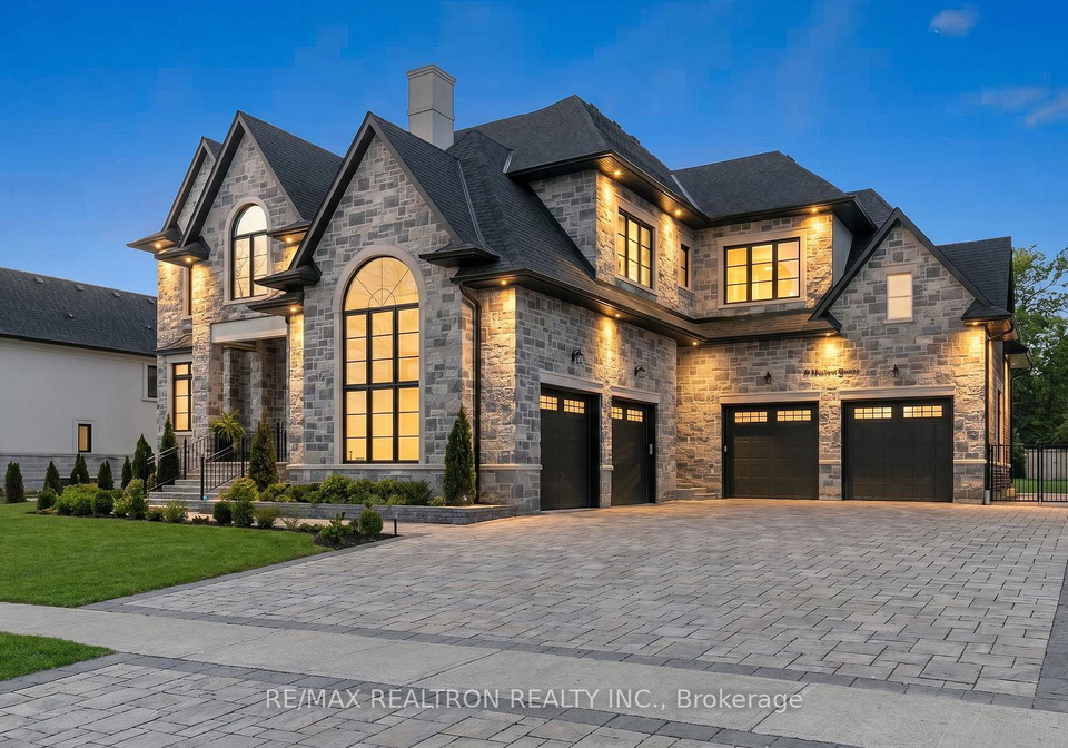 76-burton-grove-king-ontario-n13413418
