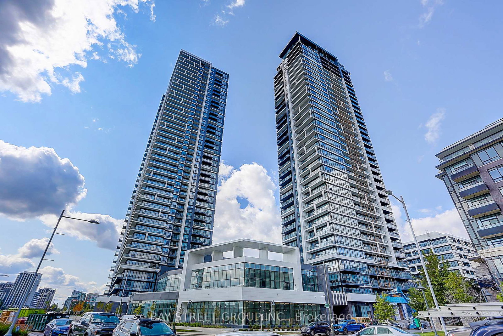 8-water-walk-drive-markham-ontario-n13414408