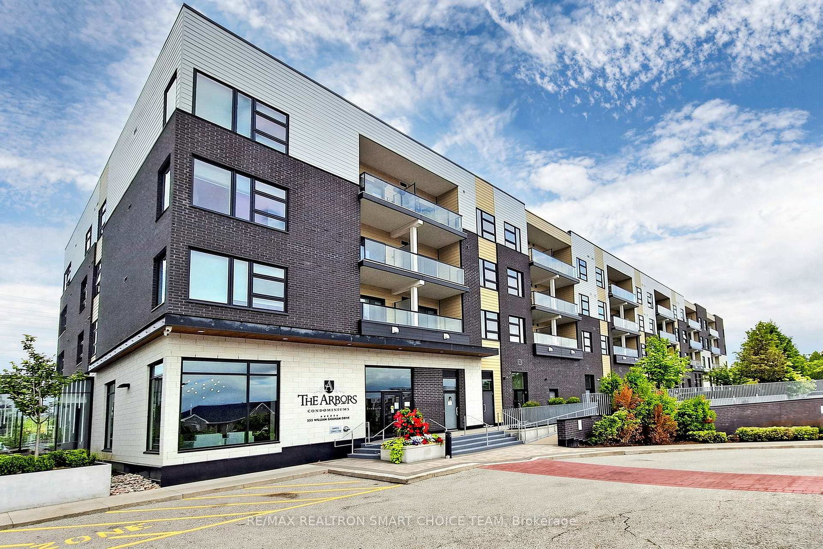 555-william-graham-drive-aurora-ontario-n13415174