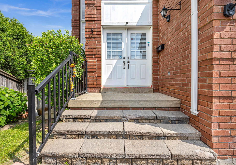 40-ann-louise-crescent-markham-ontario-n13415286