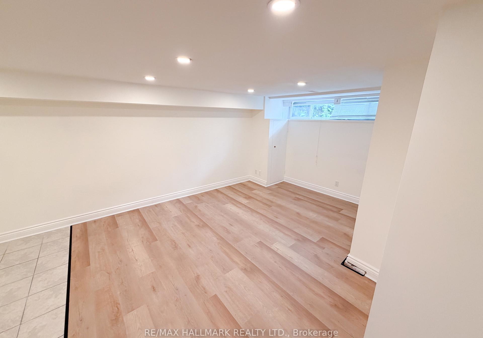 338-demaine-crescent-richmond-hill-ontario-n13415316