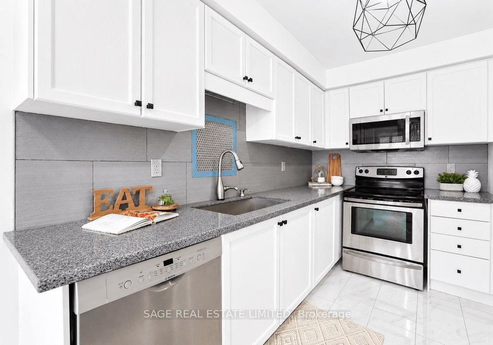 153-rideau-drive-richmond-hill-ontario-n13415468