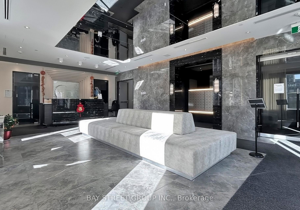 396-highway-7-road-e-richmond-hill-ontario-n13416178