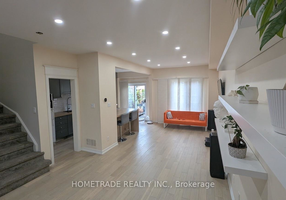 231-denise-circle-newmarket-ontario-n13416758