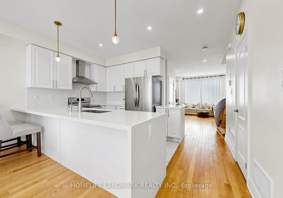 12-mcclarys-way-markham-ontario-n13417532