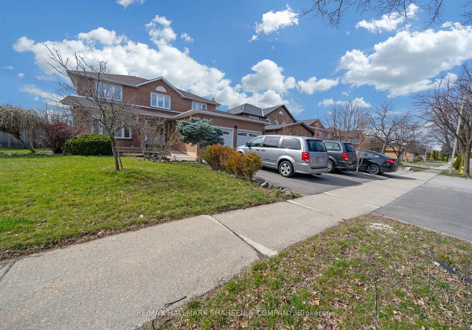 24-glenvilla-road-vaughan-ontario-n13417626