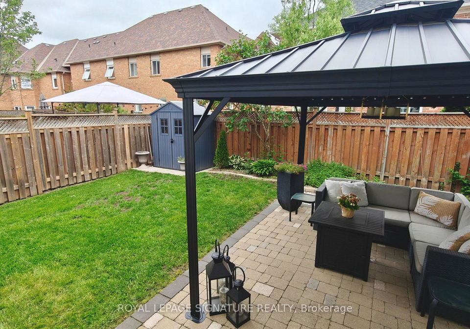 14-ostick-street-aurora-ontario-n13417724