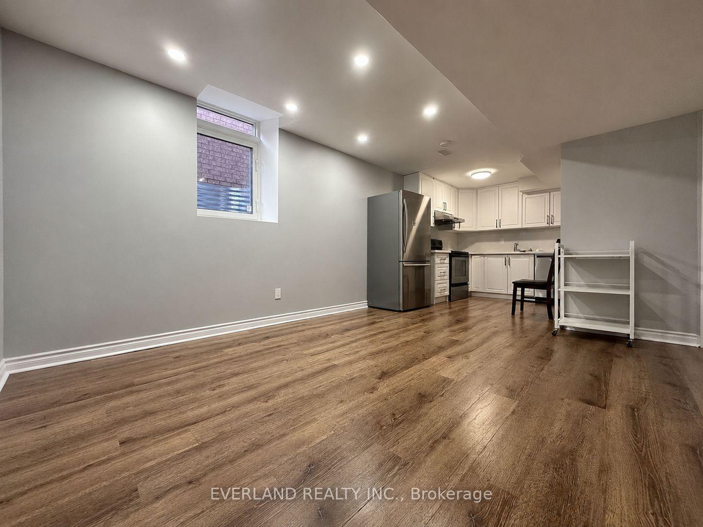 4-shell-court-richmond-hill-ontario-n13418014