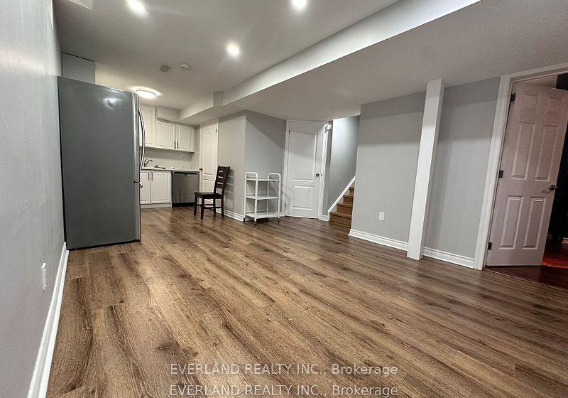 4-shell-court-richmond-hill-ontario-n13418014