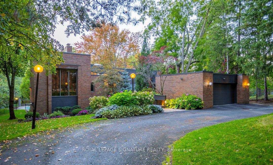 18-old-english-lane-markham-ontario-n13418368