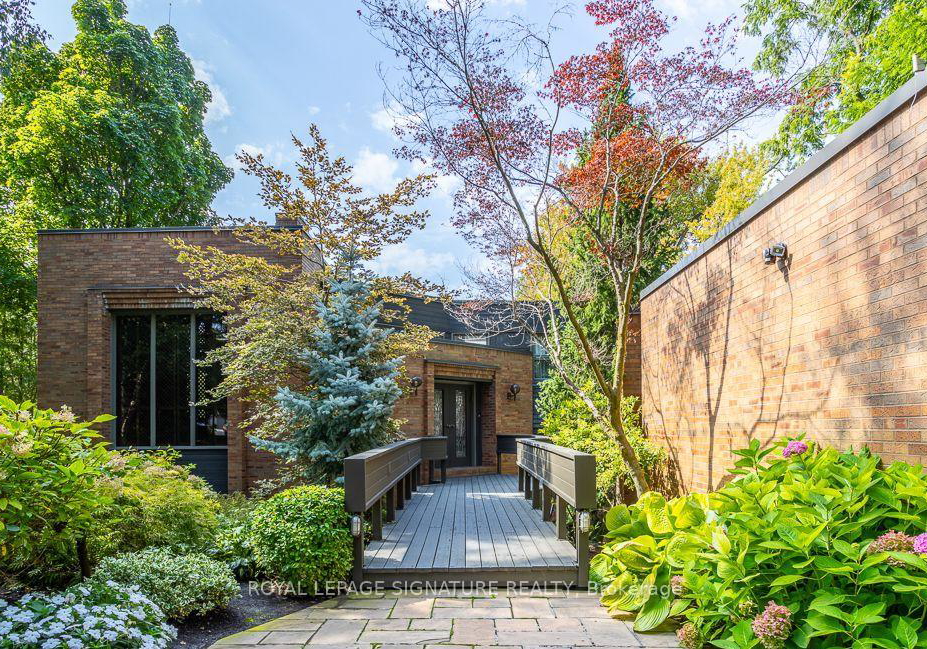 18-old-english-lane-markham-ontario-n13418368