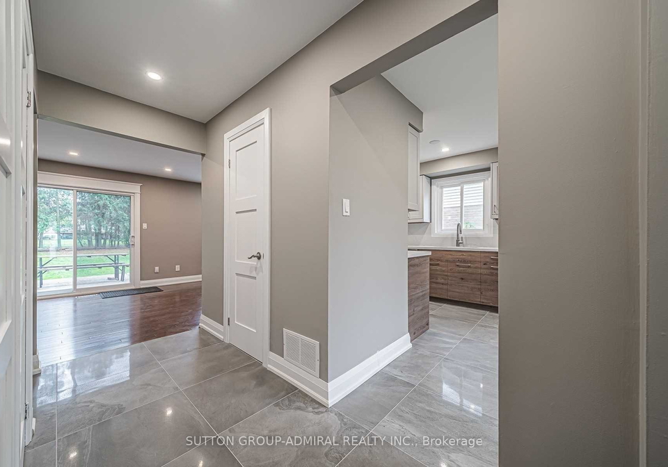 23-springburn-crescent-aurora-ontario-n13418712
