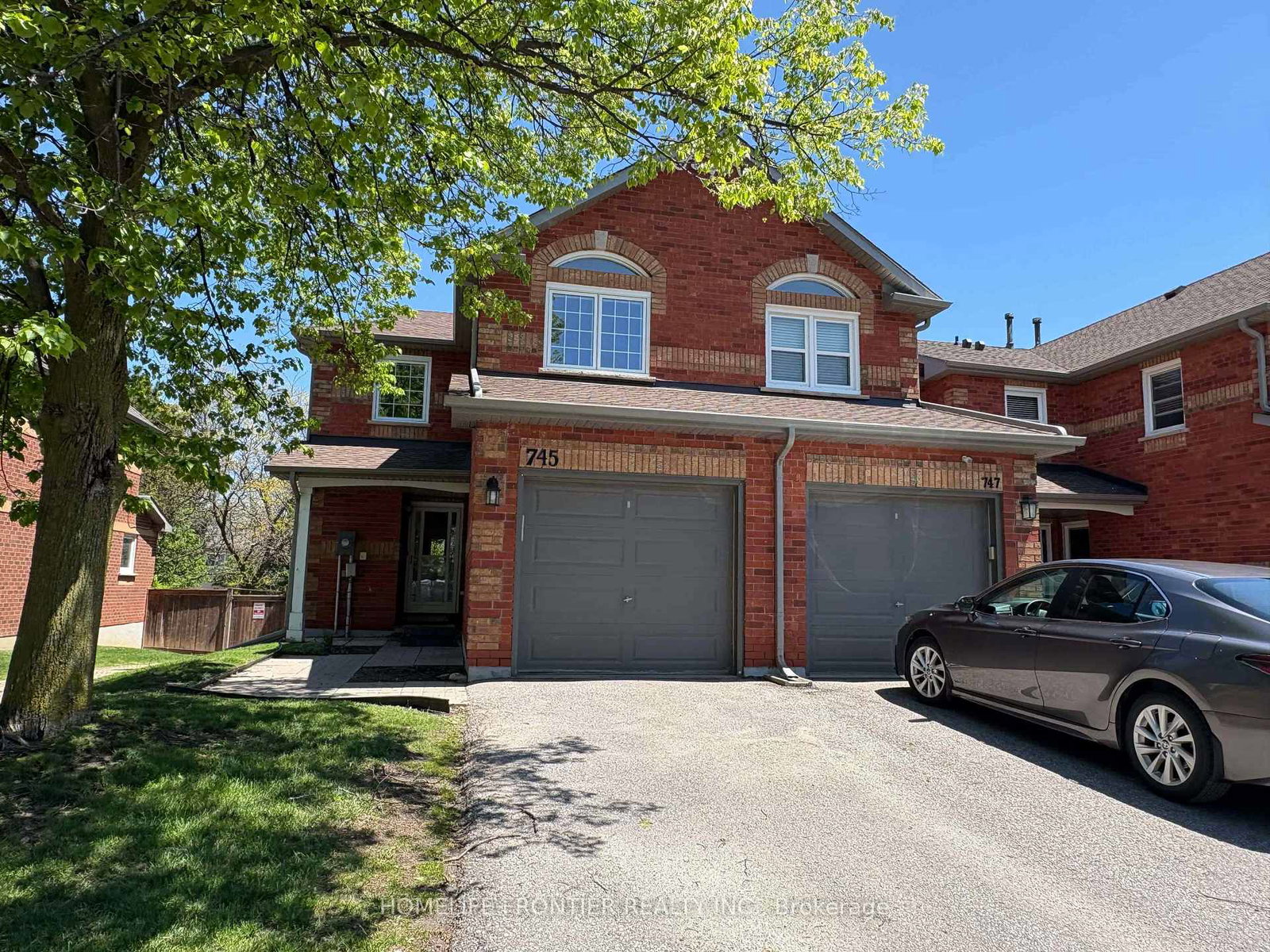 745-caradonna-crescent-newmarket-ontario-n13418758