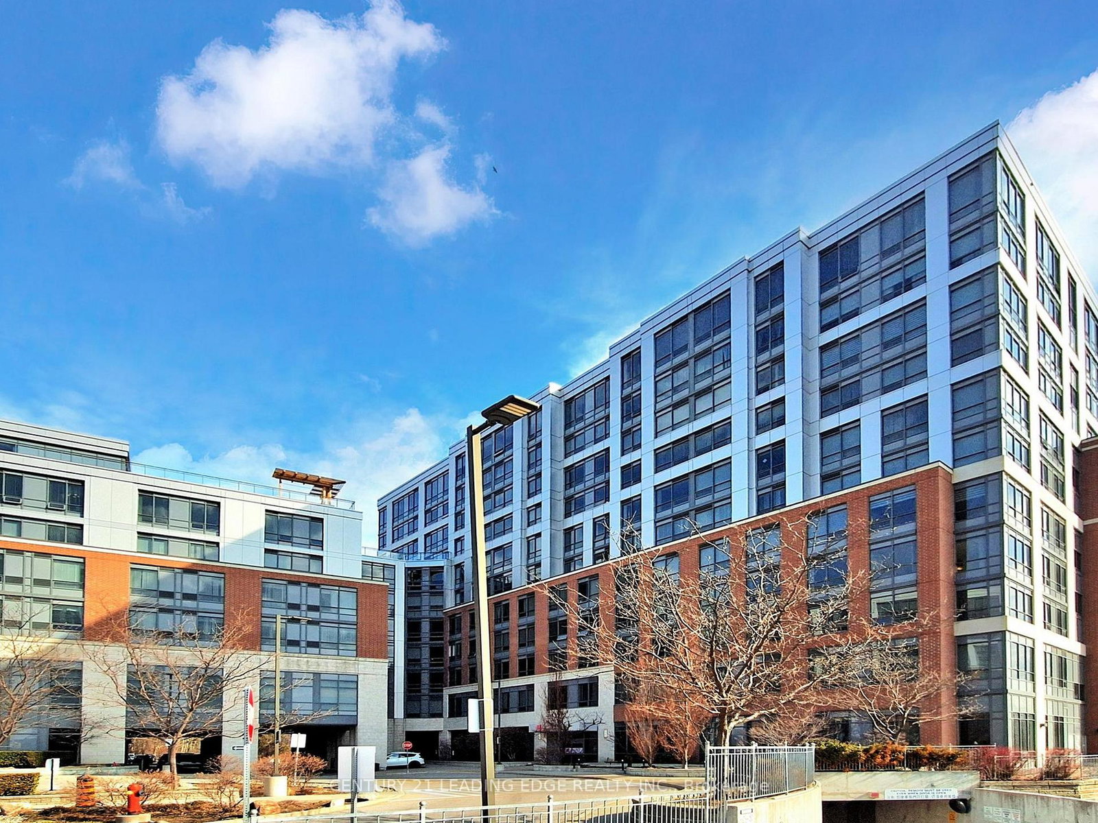 11211-yonge-street-richmond-hill-ontario-n13419090