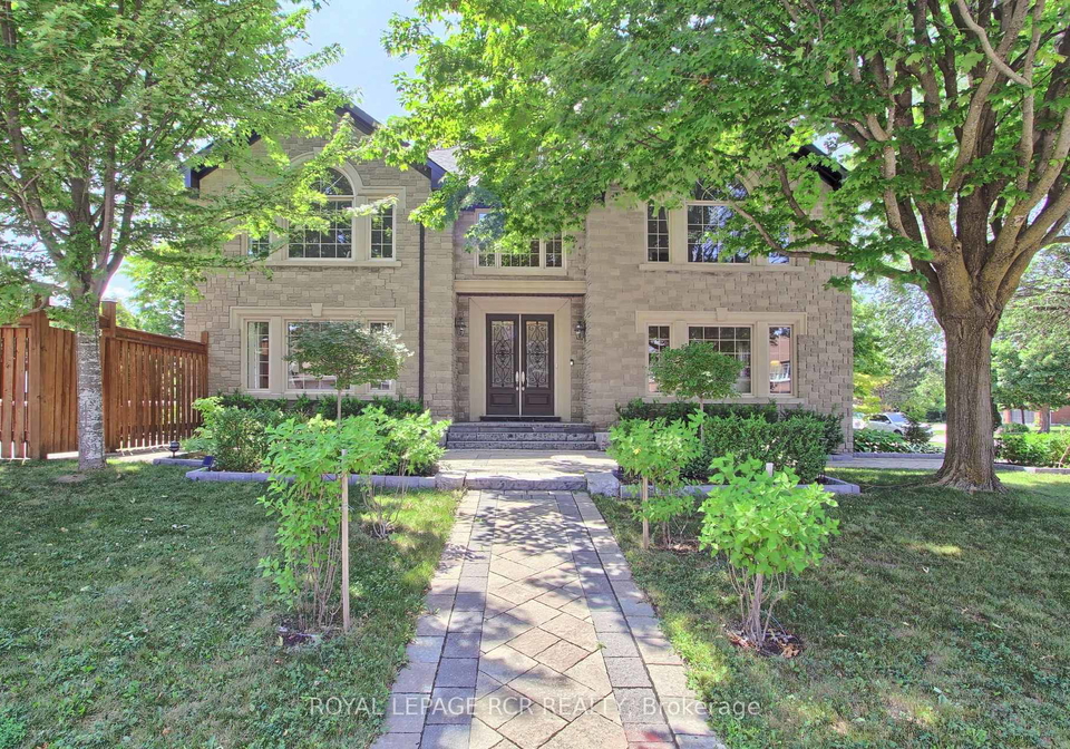 646-brooker-ridge-newmarket-ontario-n13419298