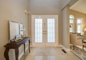 11-farnham-drive-richmond-hill-ontario-n13419400