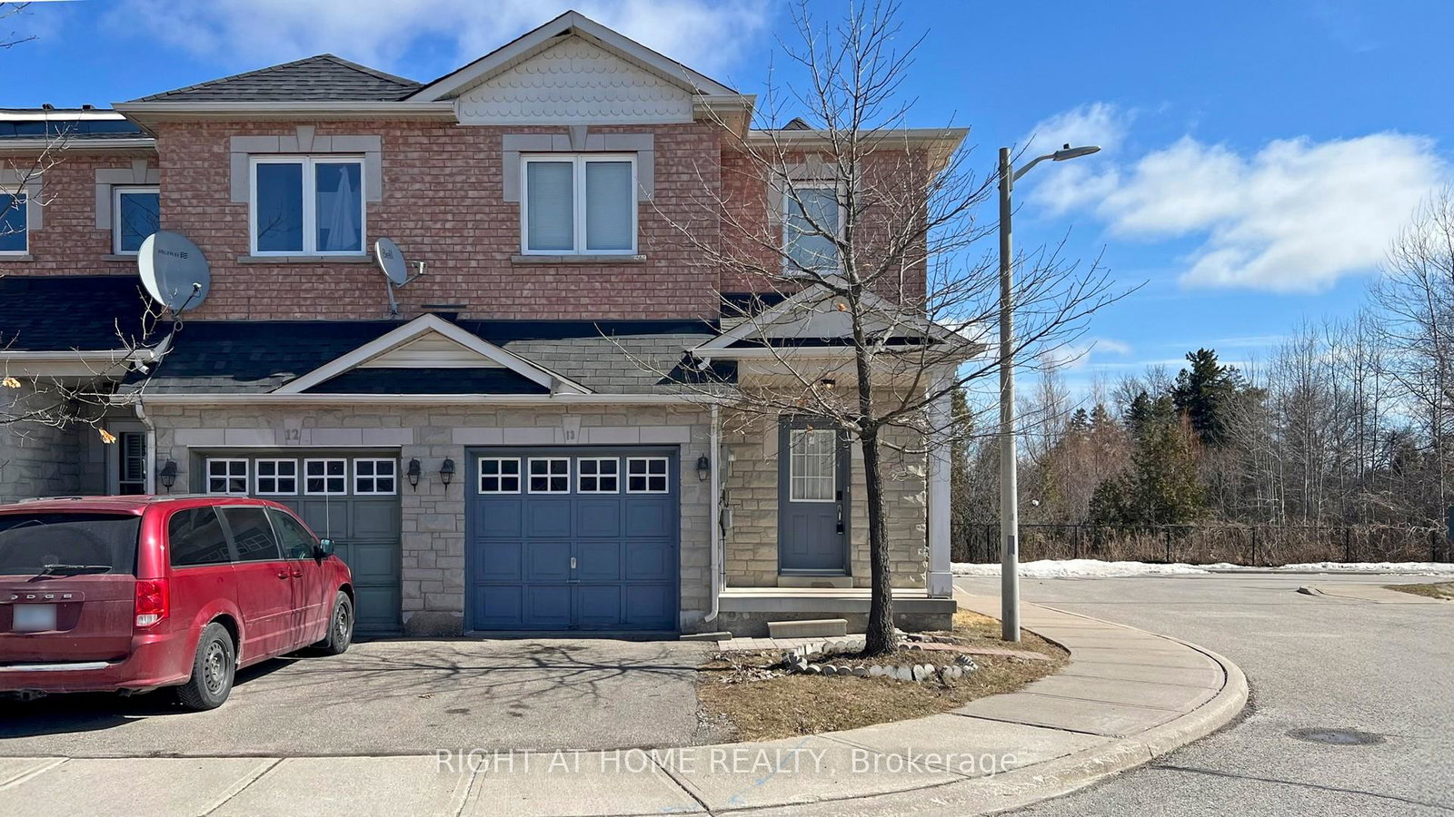 56-north-lake-road-richmond-hill-ontario-n13419976