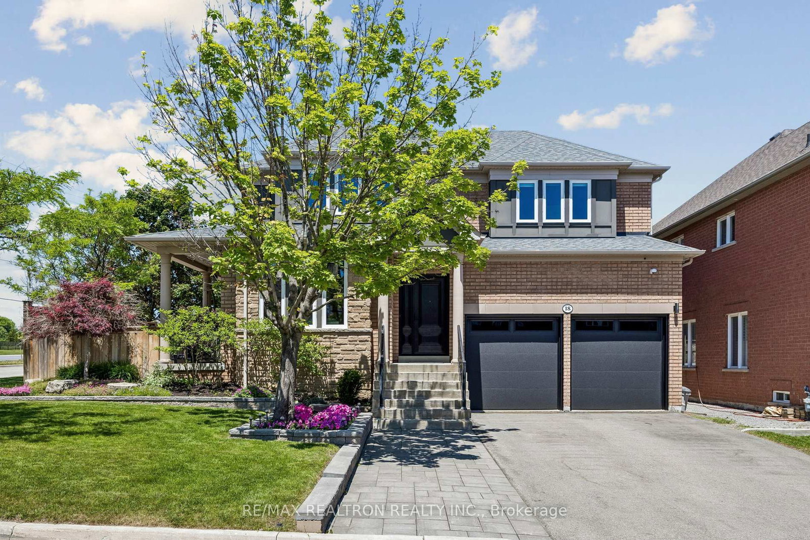 18-hayfield-crescent-richmond-hill-ontario-n13420014