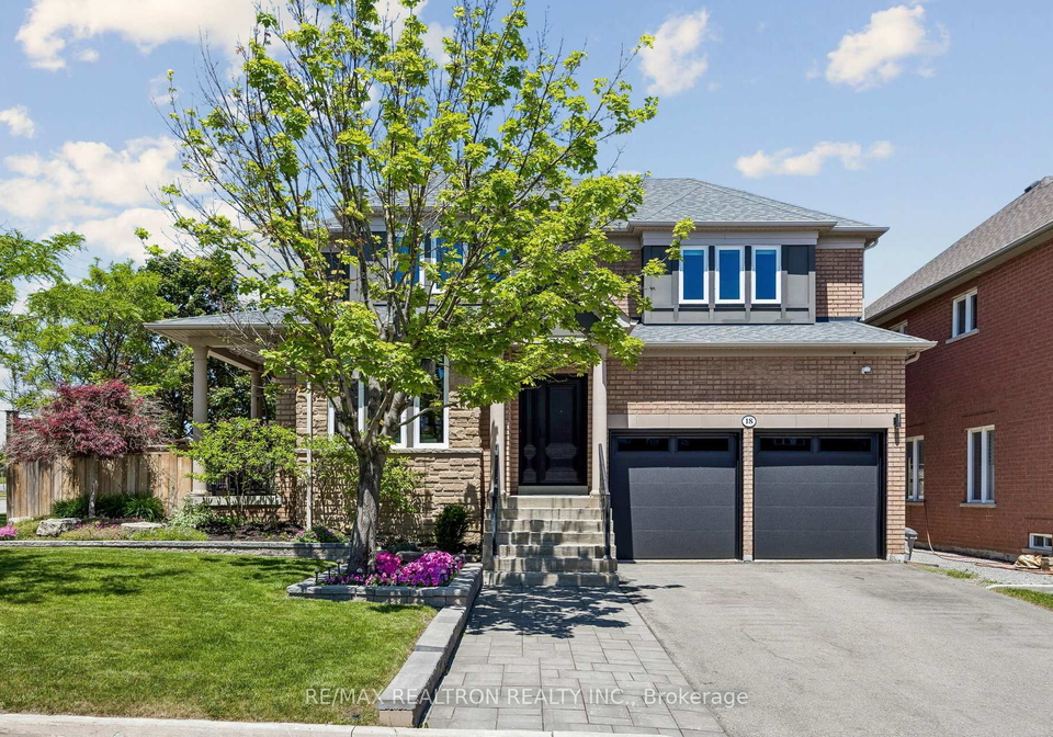 18-hayfield-crescent-richmond-hill-ontario-n13420014