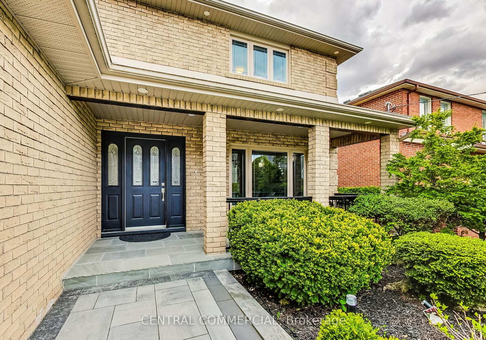 35-mackay-drive-richmond-hill-ontario-n13420036