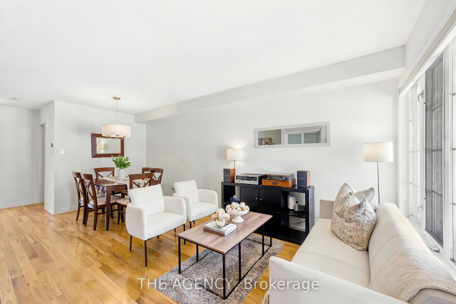 3-waterton-crescent-richmond-hill-ontario-n13420074